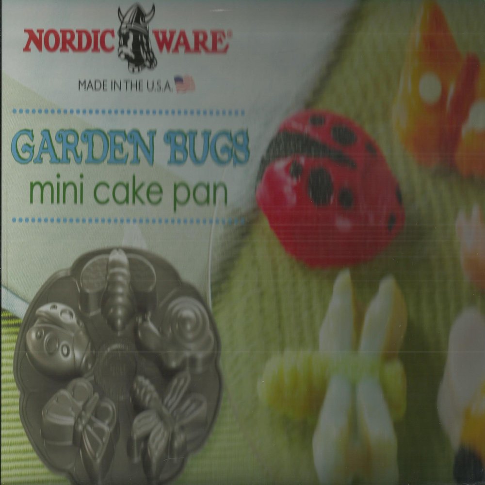 Nordic Ware 85524 Garden Bug Cake Pan