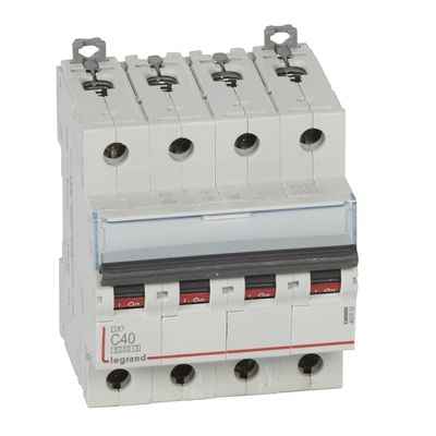 MAGNET DX3 6/10 kA C 4P 40A