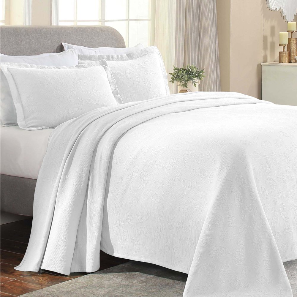 Superior 3-Piece Cotton Paisley Matelassé Coverlet Set, Queen, White