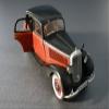MiniArt 38008 1:35 German Type 170V 4-Door Sedan Plastic Model Kit view 4