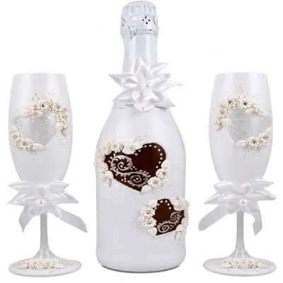 Handmade Sparkling Wine Glasses Wedding Gift Set for Couples