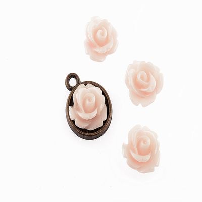 10 Ivory Rose Cabochons, 10 mm