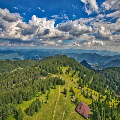 hansepuzzle 28398 – Landscape from Above Puzzle, 2,000 Pieces – Nature Design with Premium Storage, 90 × 60 cm