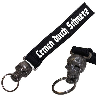 Fun Costs Skull Keychain – Learn Through Pain Motivation
