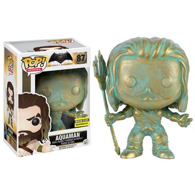 Funko Aquaman [Patina] (Entertainment Earth Exclusive): Batman v Superman: Dawn of Justice POP! Heroes Vinyl Figure with 1 POP!-Compatible PET Plastic Graphic Protector Bundle [#087 / 10264-B]