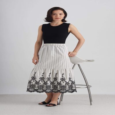 Simplicity S8929A Women's Skirt Pattern with Design-Hacking Options