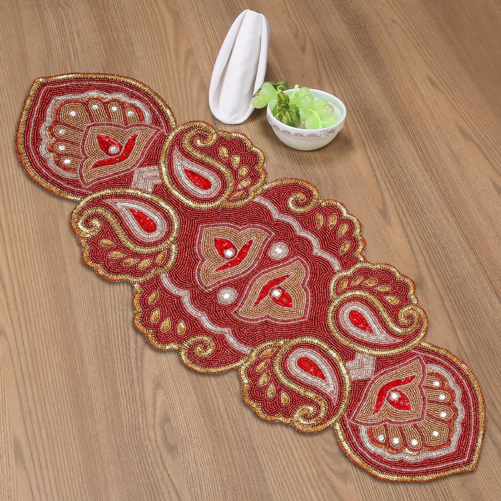 Lightnpro Beaded Christmas Table Runner, 33 x 91.4 cm, Chestnut and Gold Paisley Pattern