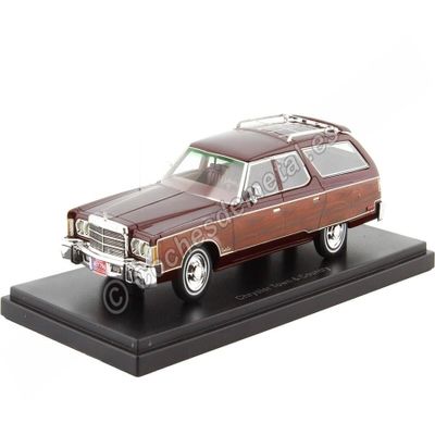 Neo Chrysler Town & Country 1976 Dark Red Metallic Woodgrain-Style Model Car, 1:43 Scale