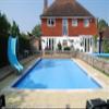 International Cover Pool Pack Thermal Pool Cover, 4 x 10 m, 500 Micron GeoBubble Cool Guard, with Telescopic Roller view 1