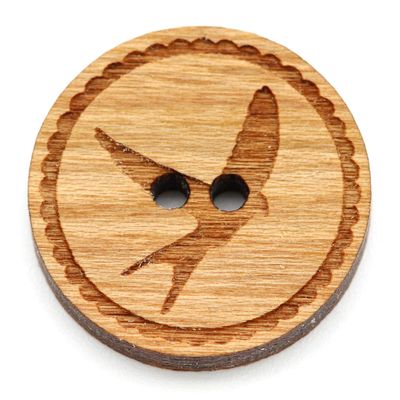 NaturSchatulle Bird-Engraved Cherry Wood Buttons, 30 mm, 25-Pack