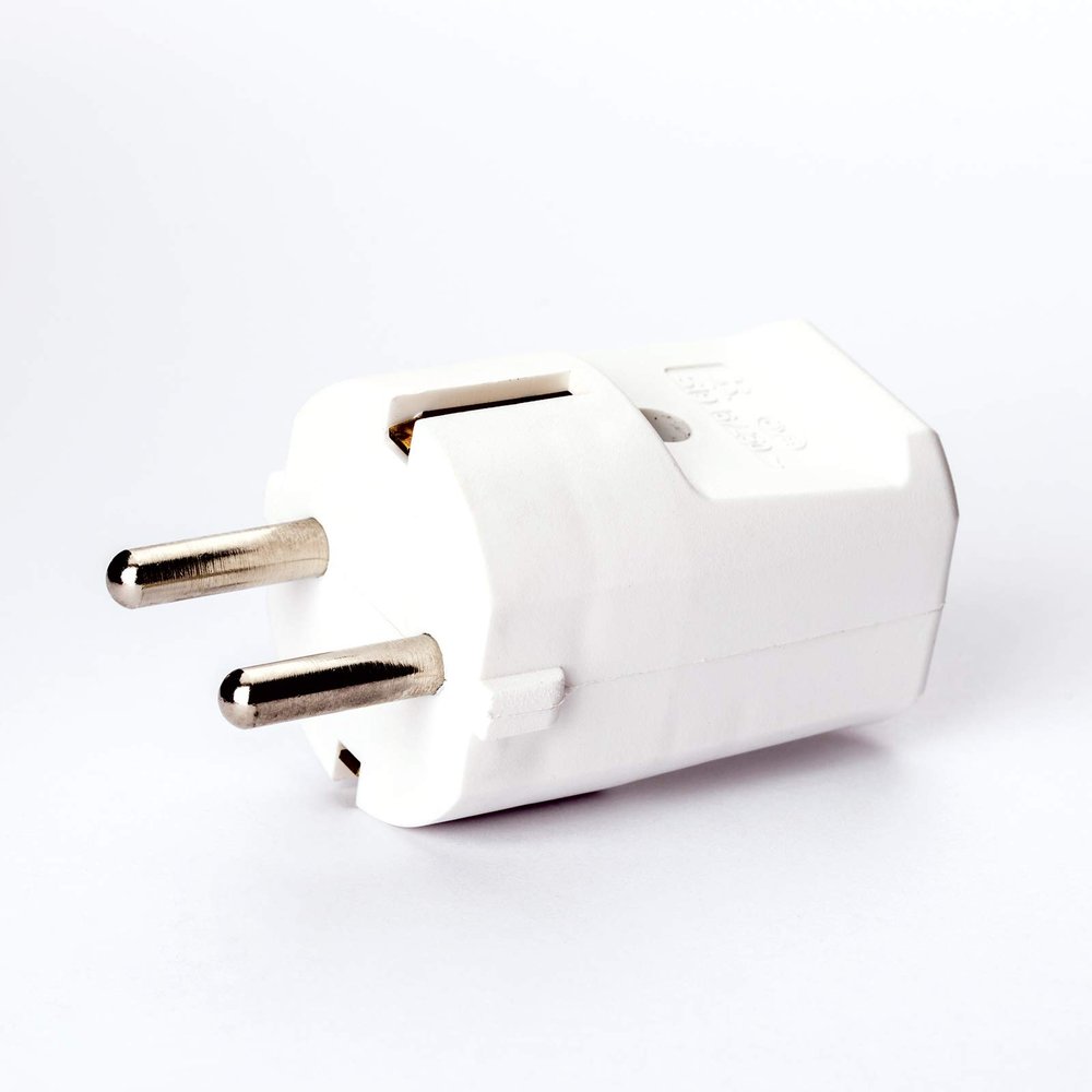 Schuko Plug, Grounded, Plastic, 250 V, Straight Entry, with Strain Relief, White