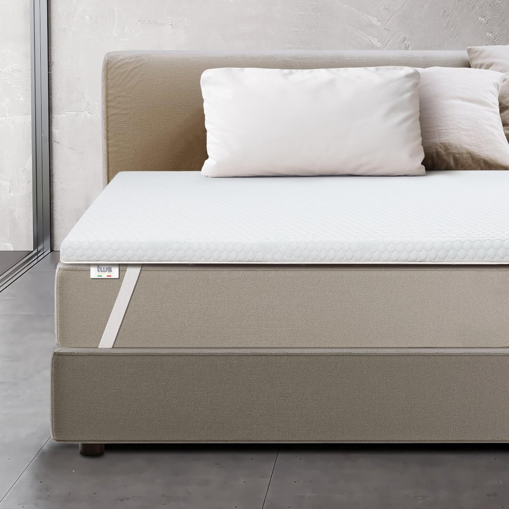 Antifungal Memory Foam Mattress Topper 170 x 190 cm, H3, 6 cm, Removable Cover