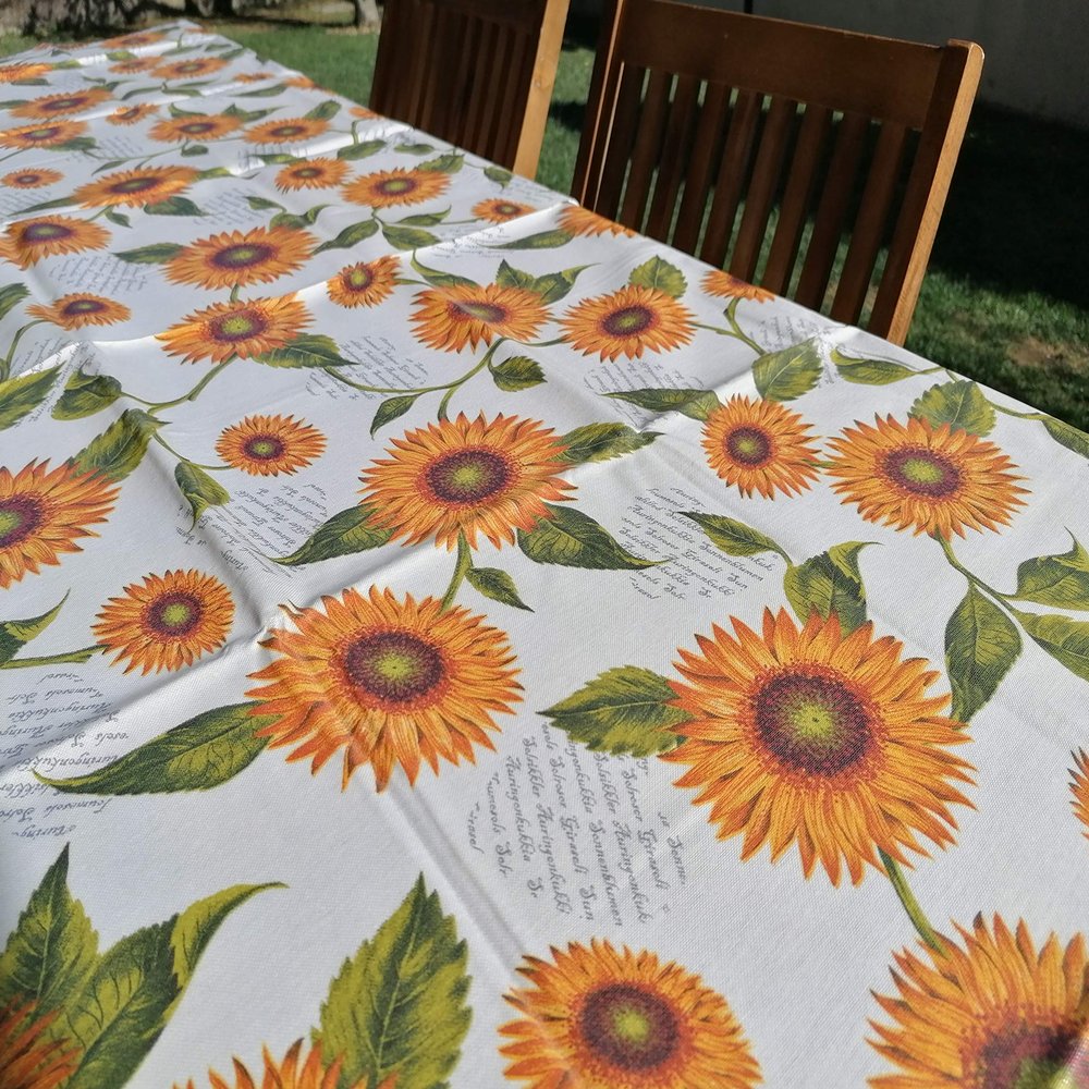 Pago Poco Rectangular Tablecloth with Lavender and Sunflowers