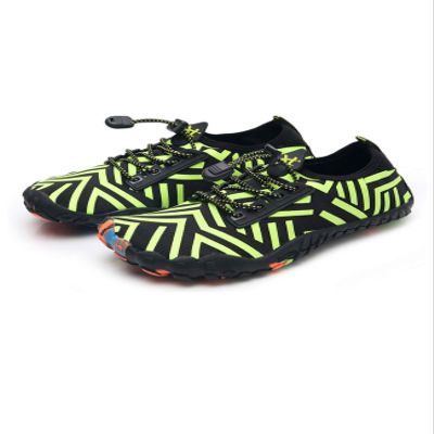 Bestgift Unisex Quick-Drying Anti-Sand Slip-Resistant Thickened Water Shoes/Scuba Socks, Polyline Green
