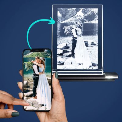 LOOXIS Glass Photo – Your Photo Laser-Engraved in Premium Glass with Bright LED Light Base Made of Black Aluminum (Glass Photo with Light Base, Size L, Portrait, 100 x 135 x 35 mm)