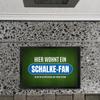 trendaffe “Here Lives a Schalke Fan” Soccer Doormat with Grass Motif view 2