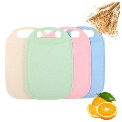 Gqavril12 Cutting Board Set, Dishwasher-Safe Plastic Cutting Boards with Stand, Large, for Fish, Vegetables and Fruit, 4 Pieces
