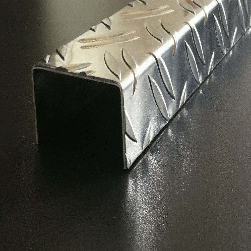 Aluminum Checker Plate U-Profile, 1500 mm, 25 x 140 x 25 mm