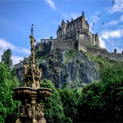 Muralo Self-Adhesive Wallpaper Castle, Edinburgh, Scotland – 416 x 254 cm