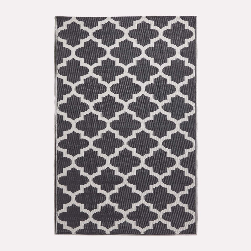 Homescapes NOLA Weatherproof Outdoor Rug, Recycled Polypropylene, Reversible, Black and White, 180 x 270 cm