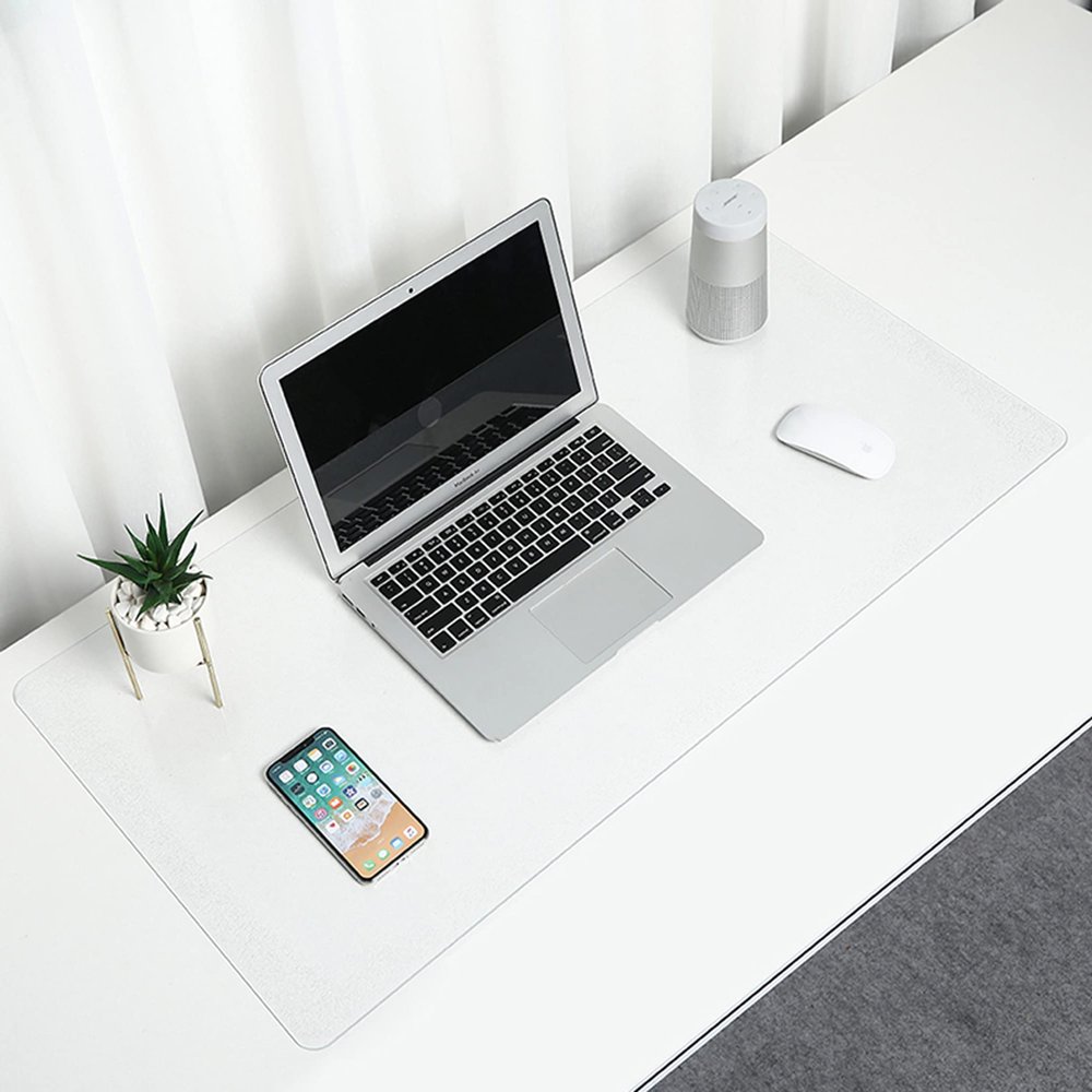 Transparent PVC Desk Mat, Rounded Edges, Waterproof and Heat-Resistant