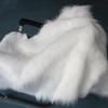Yimihua White Long-Pile Faux Fur Fabric, 150 x 50 cm view 2