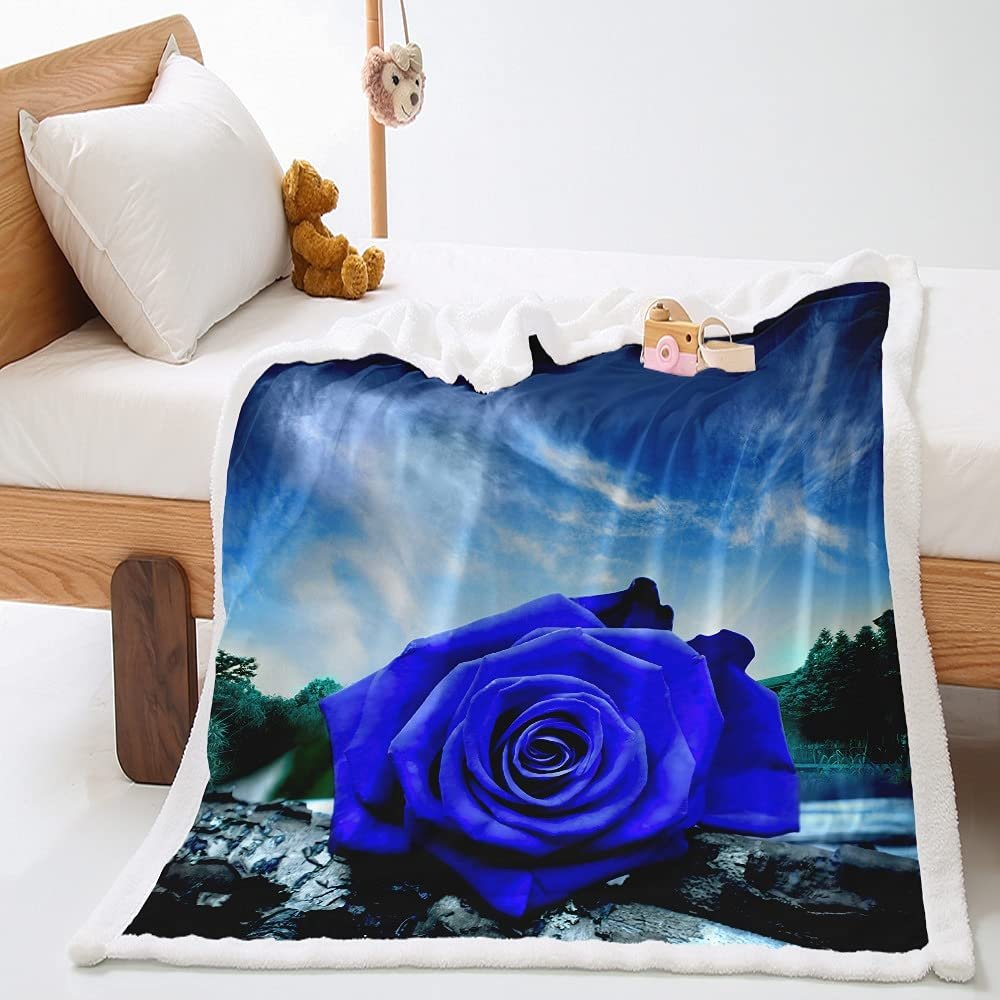Rose Floral Print Fleece Throw Blanket, Romantic Blanket, 150 x 130 cm