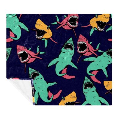 Angry Shark Sea Life Pattern Soft Cozy Throw Blanket for Adults and Children, Lightweight Microfiber Fleece Blanket for Couch, Bed, Sofa, and Travel, 150 x 200 cm