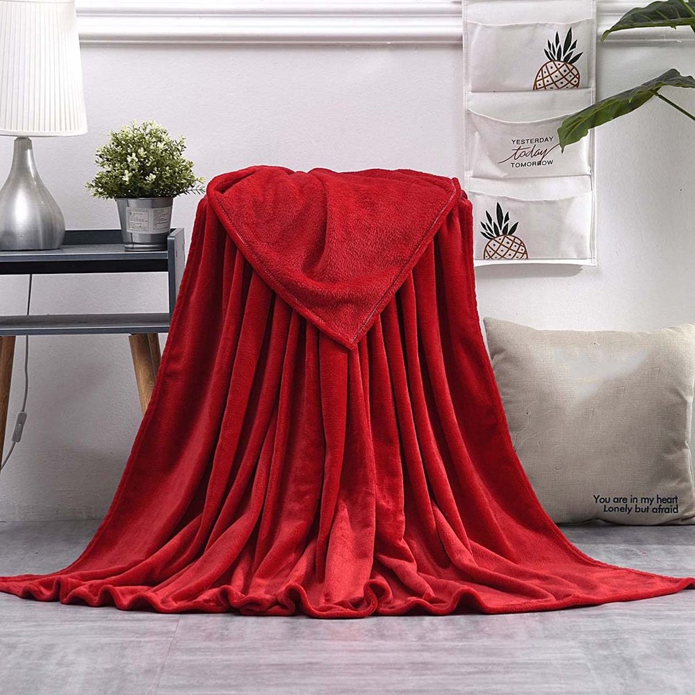 Waigg Kii Plush Fleece Blanket, Soft Bedspread, Single/Double Bed, 130 x 150 cm, Red