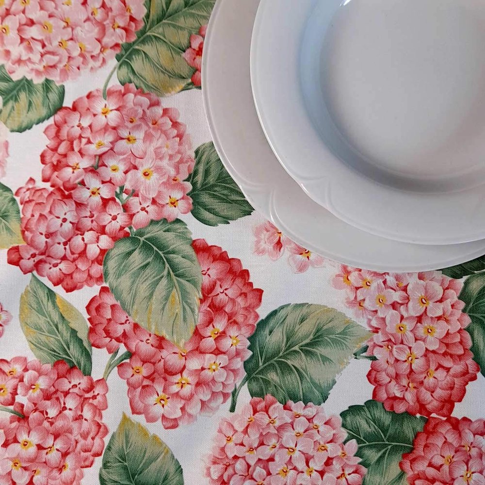 Manifattura Tessile Panama Tablecloth, Pink Hydrangeas, Square x12, 270 cm