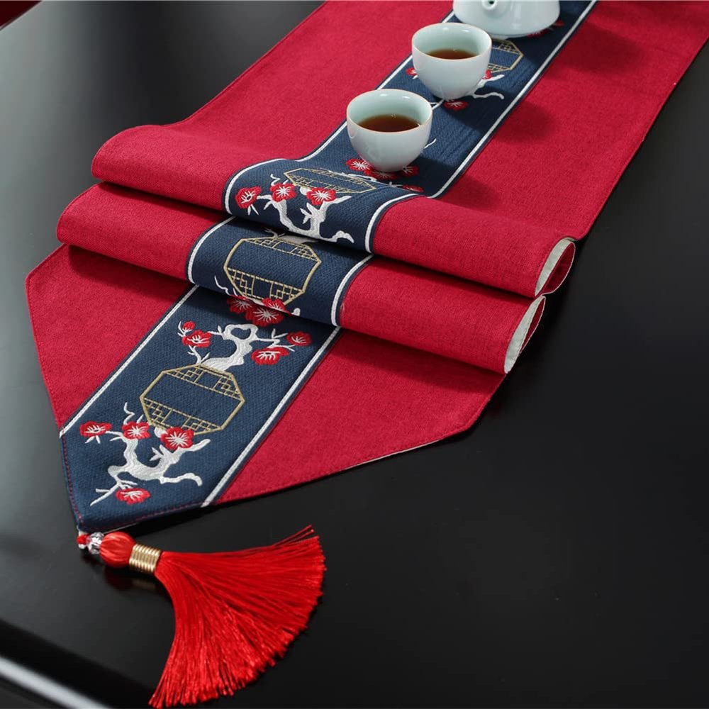 Highdi Modern Washable Table Runner with Handmade Tassels, Festive Red, 33 x 80 cm