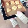 YUANstore 1 x Cute Cat-Claw Oven Glove, Long and Heat-Resistant view 3