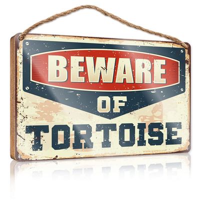 COTECI Outdoor Porch Sign, Beware of Tortoise, Hanging Wooden Home Decor Sign (Size: 23 x 35 cm)