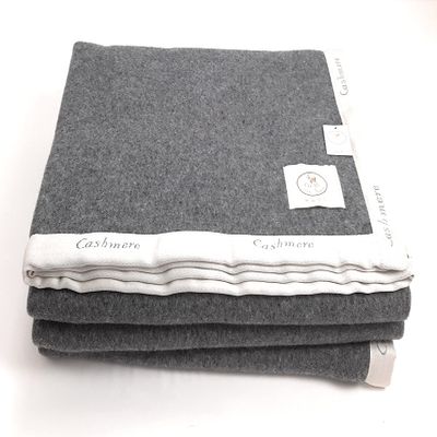 Livia Blanket, 90% Wool, 10% Cashmere, Gray/Gray, for French Bed, 180 x 220 cm