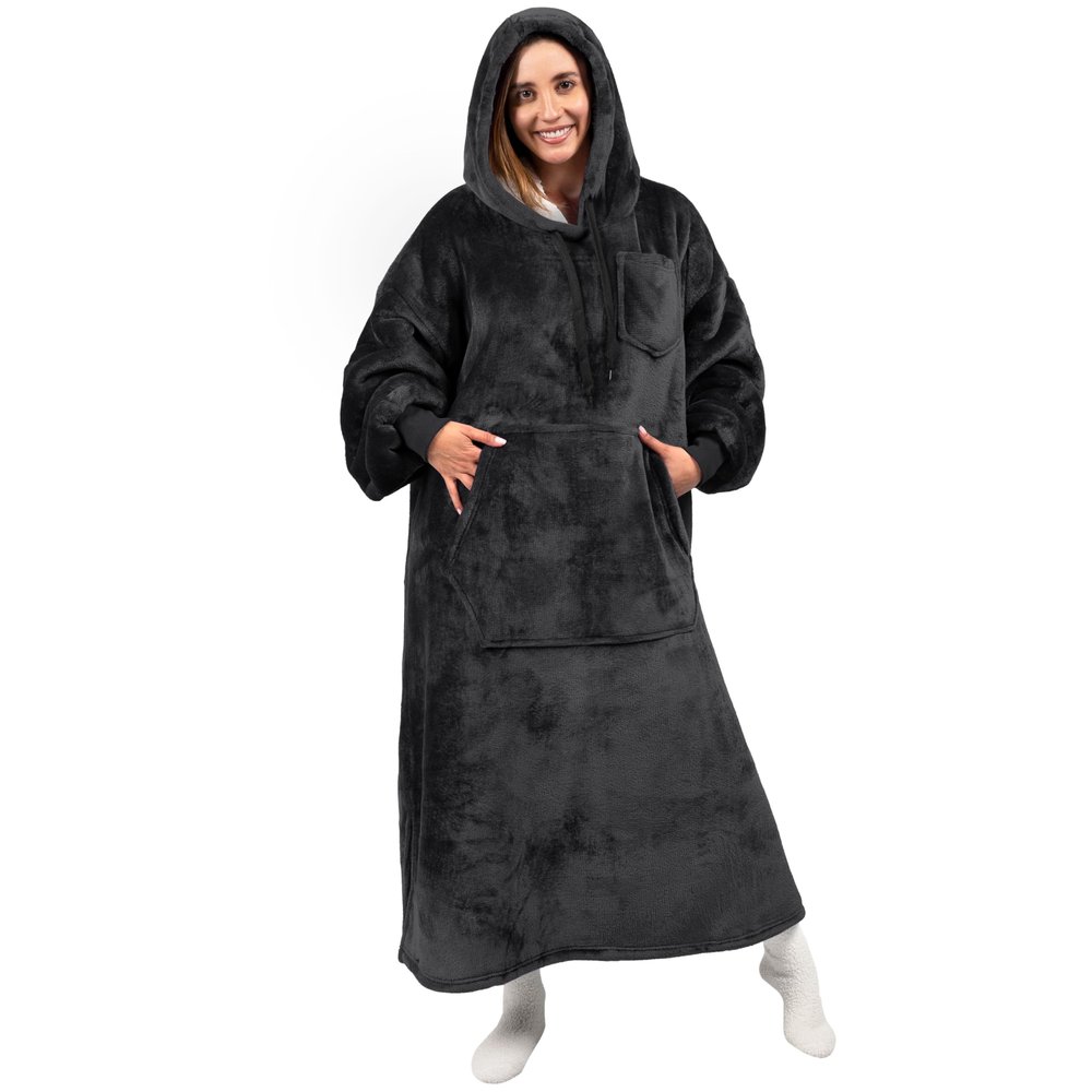 PAVILIA Women's Hoodie Blanket, Sherpa-Lined Wearable Blanket, Black, Adult Long