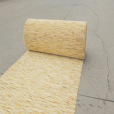 KDDFN Natural Reed Fence, Handwoven Privacy Screen, 70 x 600 cm (2.3 x 20 ft)