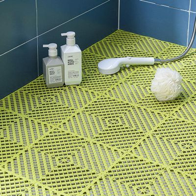 Interlocking DIY Shower Mat with Drainage Holes