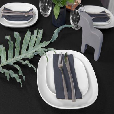 NIBLO Tablecloth (Black, 120 x 160 cm)