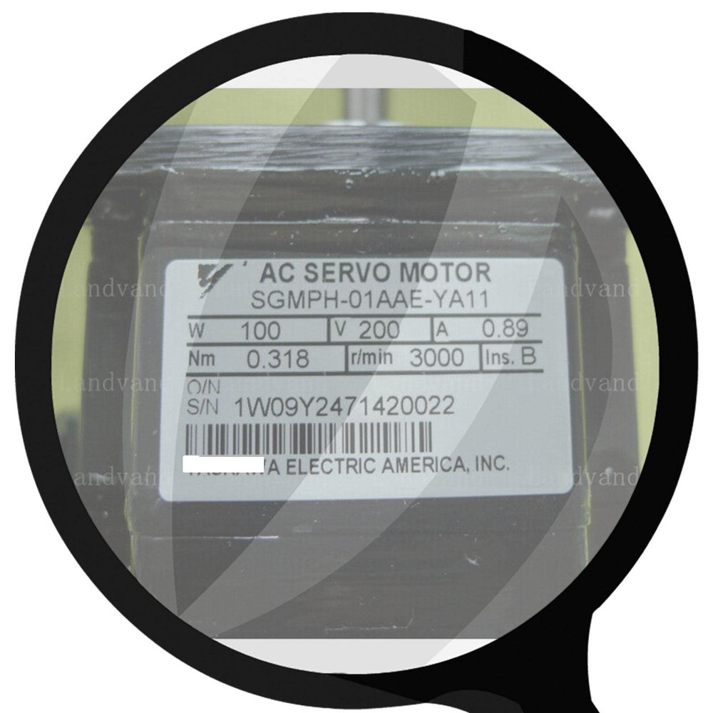 1PC SGMPH-01AAE-YA11 Servo Motor SGMPH01AAEYA11 New