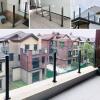 Stainless Steel Glass Railing Post with Glass Clamp view 3