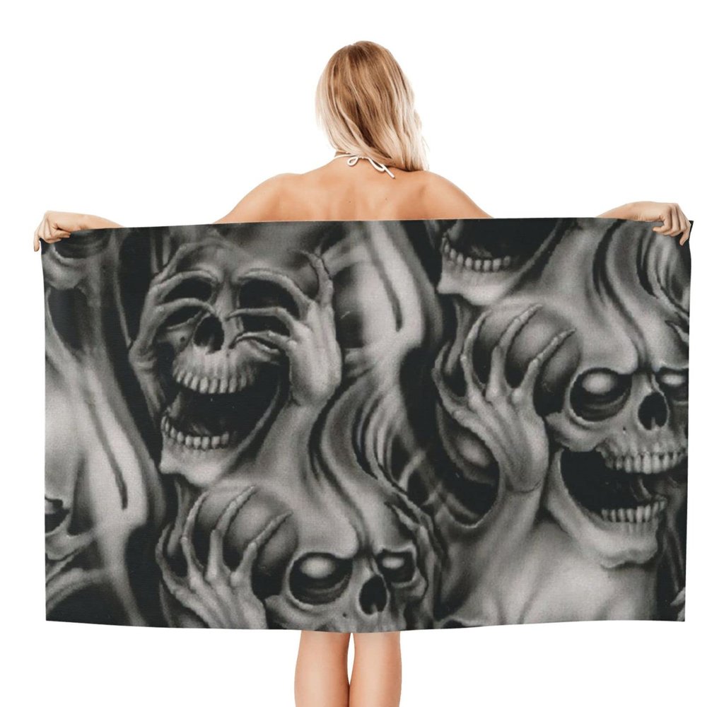 Cool Evil Skull Printed Microfiber Quick-Dry Beach Towel for Adults