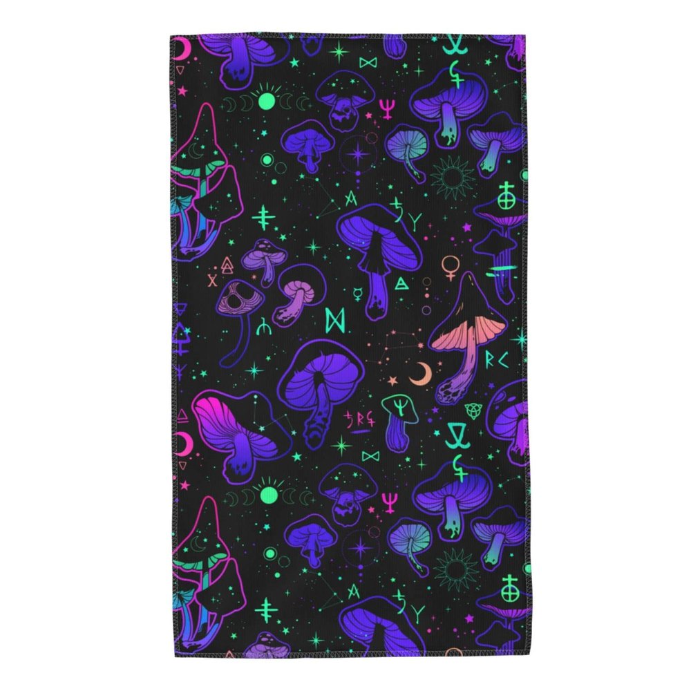 Soft Absorbent Hand Towel, Magic Fancy Mushrooms, Multipurpose Fingertip Towel, 27.5 x 16 in
