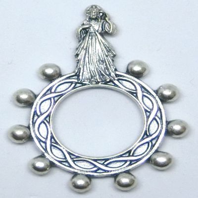 90.124.30 005 Silver Finger Rosary, Ten-Bead, Merciful Jesus