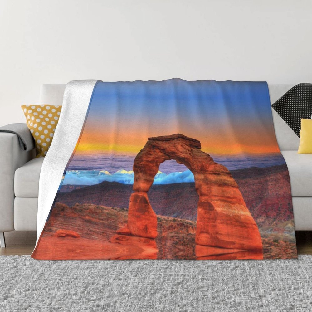 Arches National Park Multi-Size Ultra-Soft Flannel Blanket, Lightweight Plush Sofa Blanket
