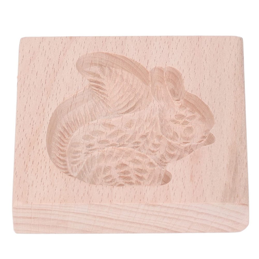 Reusable Wooden Squirrel Cookie Mold, Easy to Clean, Beechwood