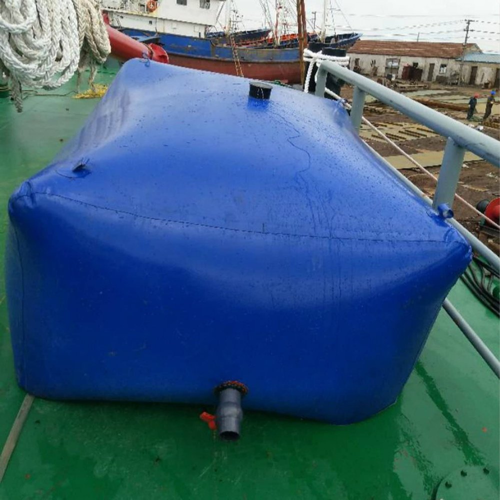 Foldable Water Storage Bag for Boats and Vehicles with Faucet & Handles, 200 L / 52 Gal
