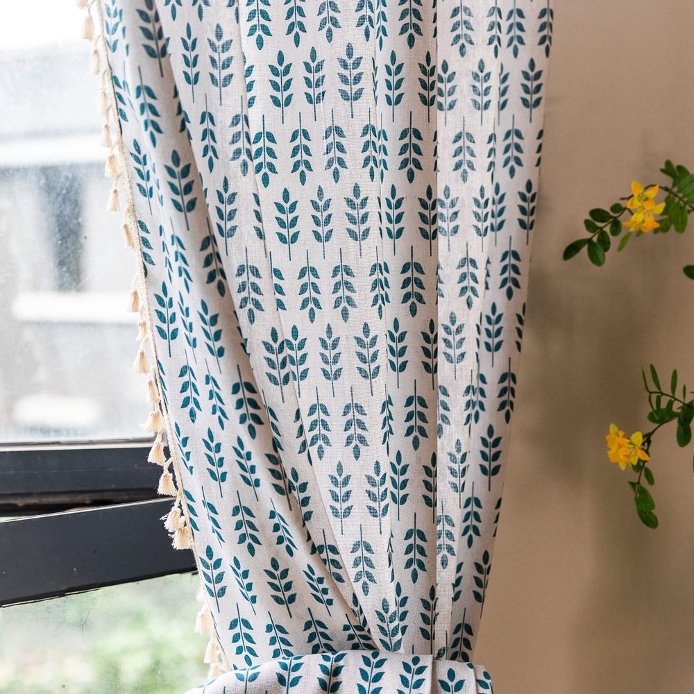 SASIGAYA Boho White Vintage Tassel Curtains, Cotton-Linen Sheer Leaf Pattern, 2-Piece Set for Modern Kitchen, Bedroom & Living Room, 132214