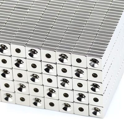 50 Neodymium Block Magnets 10 x 10 x 3 mm, 3.5 mm Hole, Countersunk, N40, 900 g, Nickel-Plated