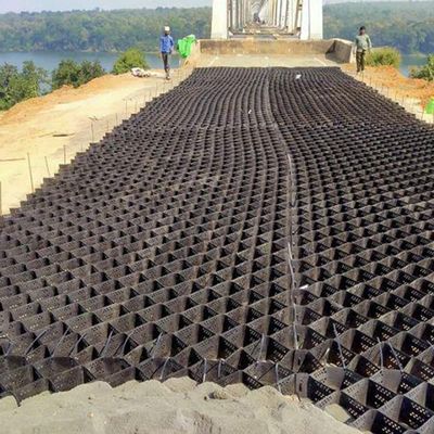 5 cm Geogrid Gravel Grid with Drainage Holes for Driveways, Paths, Erosion Control and Retaining Walls