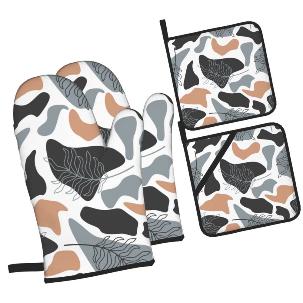 Oven Mitts and Potholder Set with Large Spot Print, Non-Slip